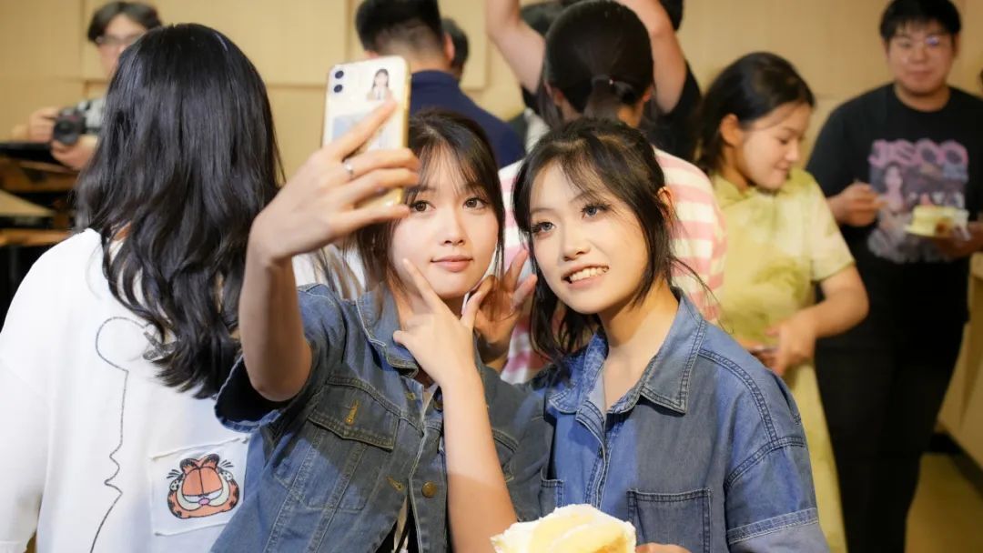 大学篮球队员如何从友谊赛中受益_0